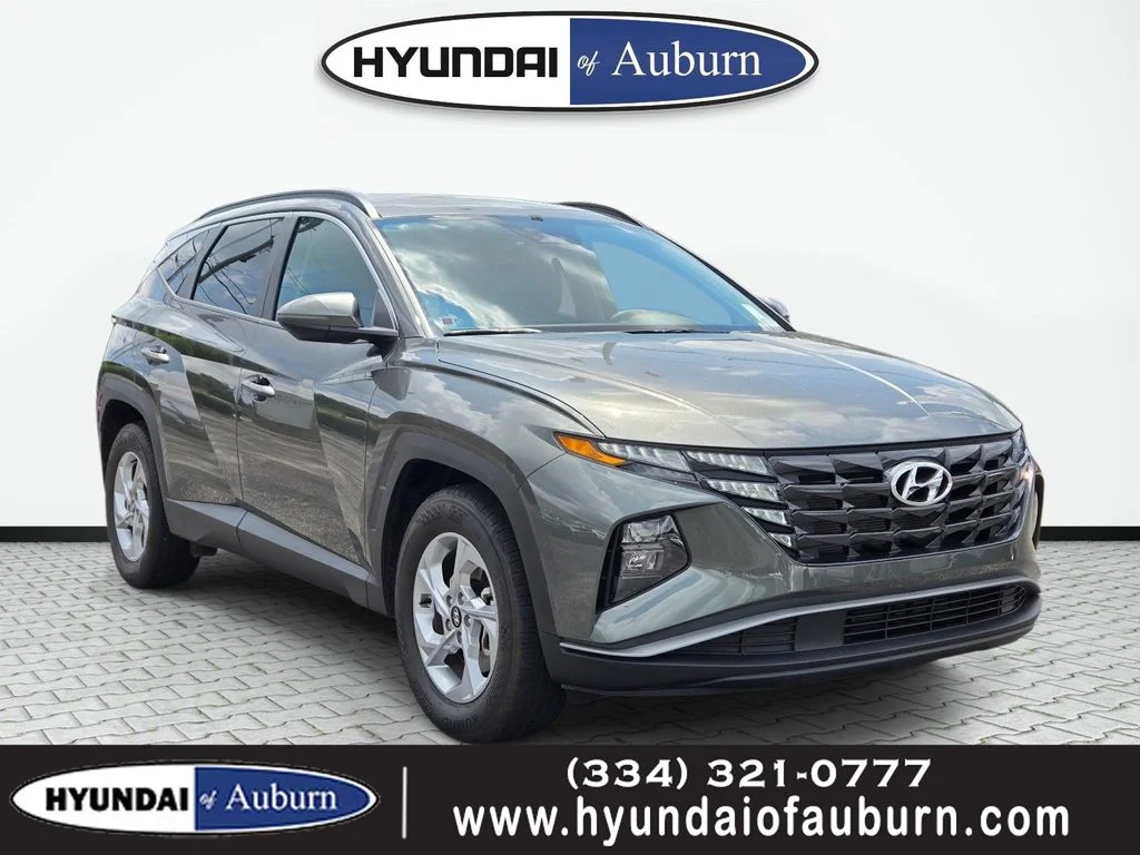 Used 2023 Gray Hyundai SEL image 1