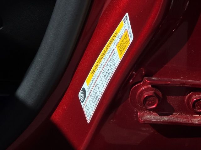 Used 2025 Red Chevrolet ACTIV image 30