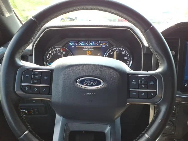Used 2023 Silver Ford XLT image 24