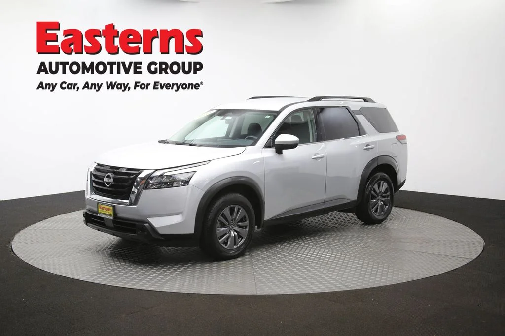 Used 2025 Silver Nissan SV image 60