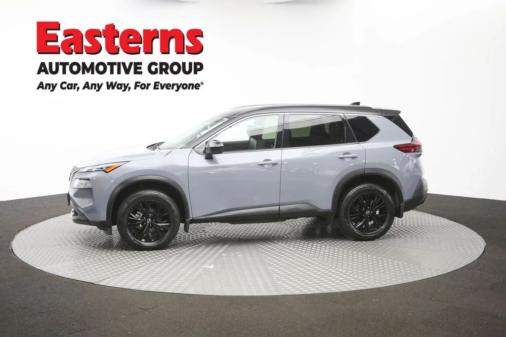 Used 2023 Gray Nissan SV image 55