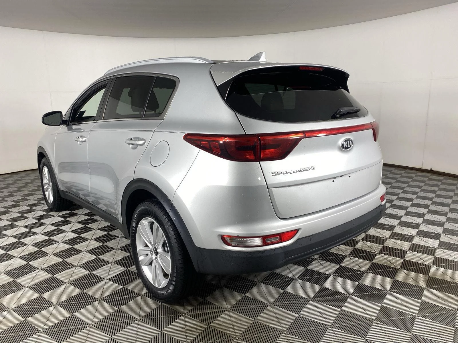 Used 2019 Other Kia LX image 5