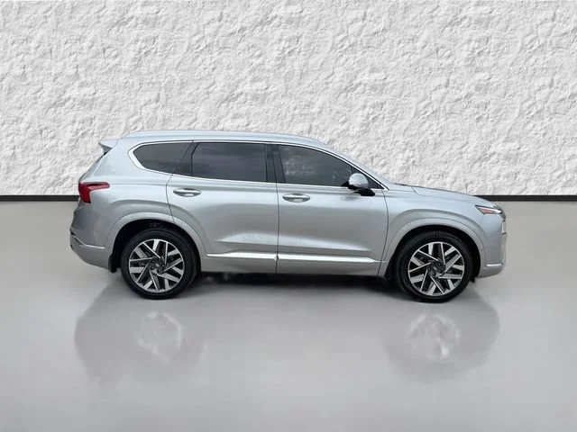 Used 2023 Shimmering Silver Hyundai Calligraphy image 2