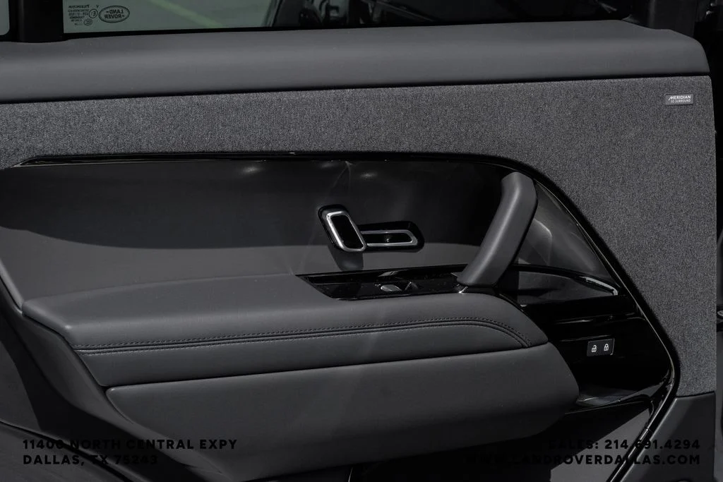 New 2026 Carpathian Gray Land Rover SE image 43