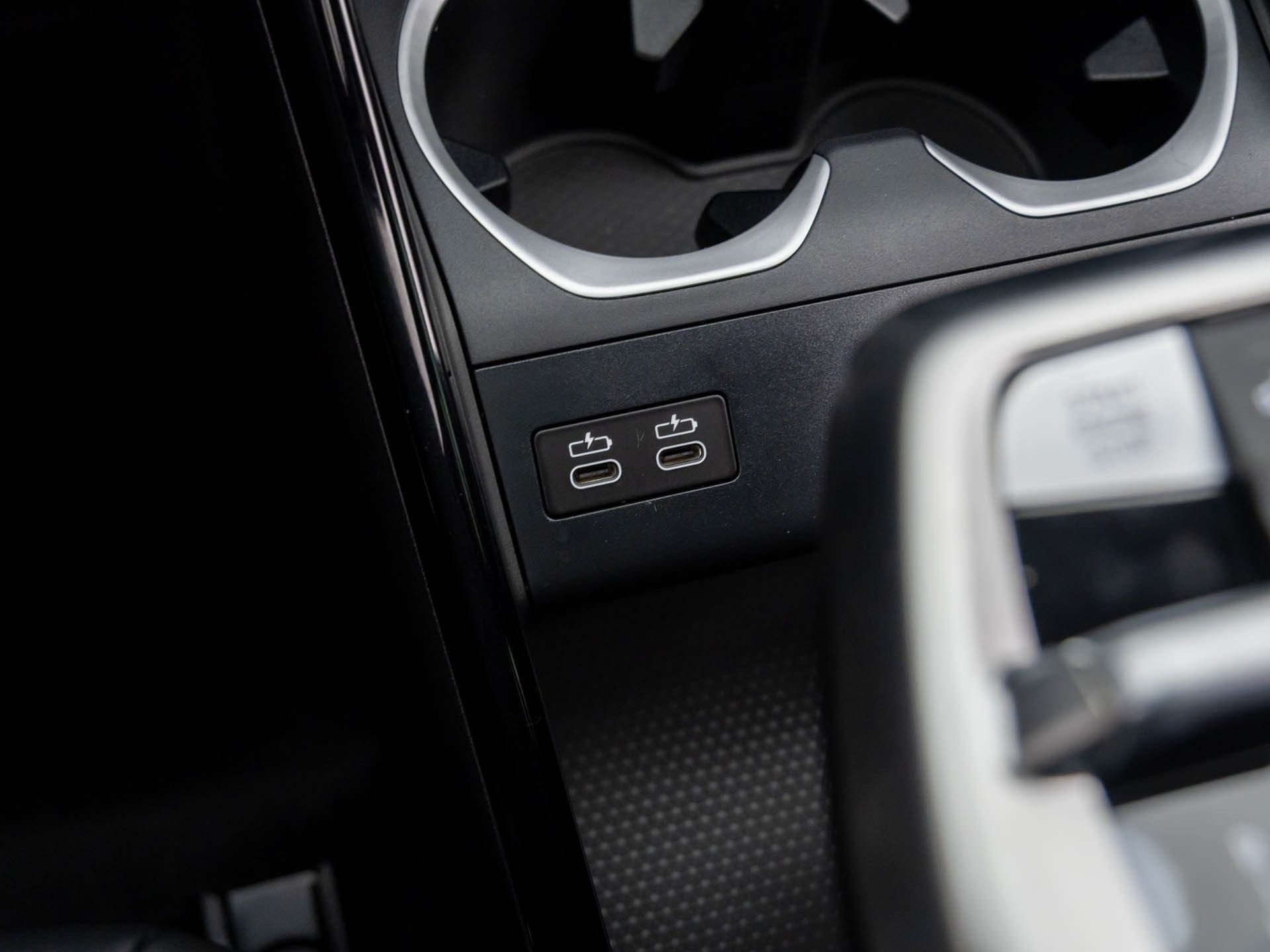 New 2026 Alpine White BMW xDrive28i image 21