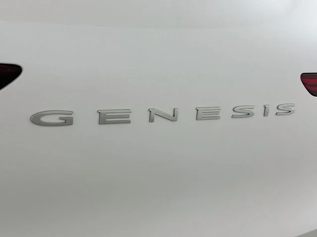 New 2027 Genesis GV70 2.5T Advanced