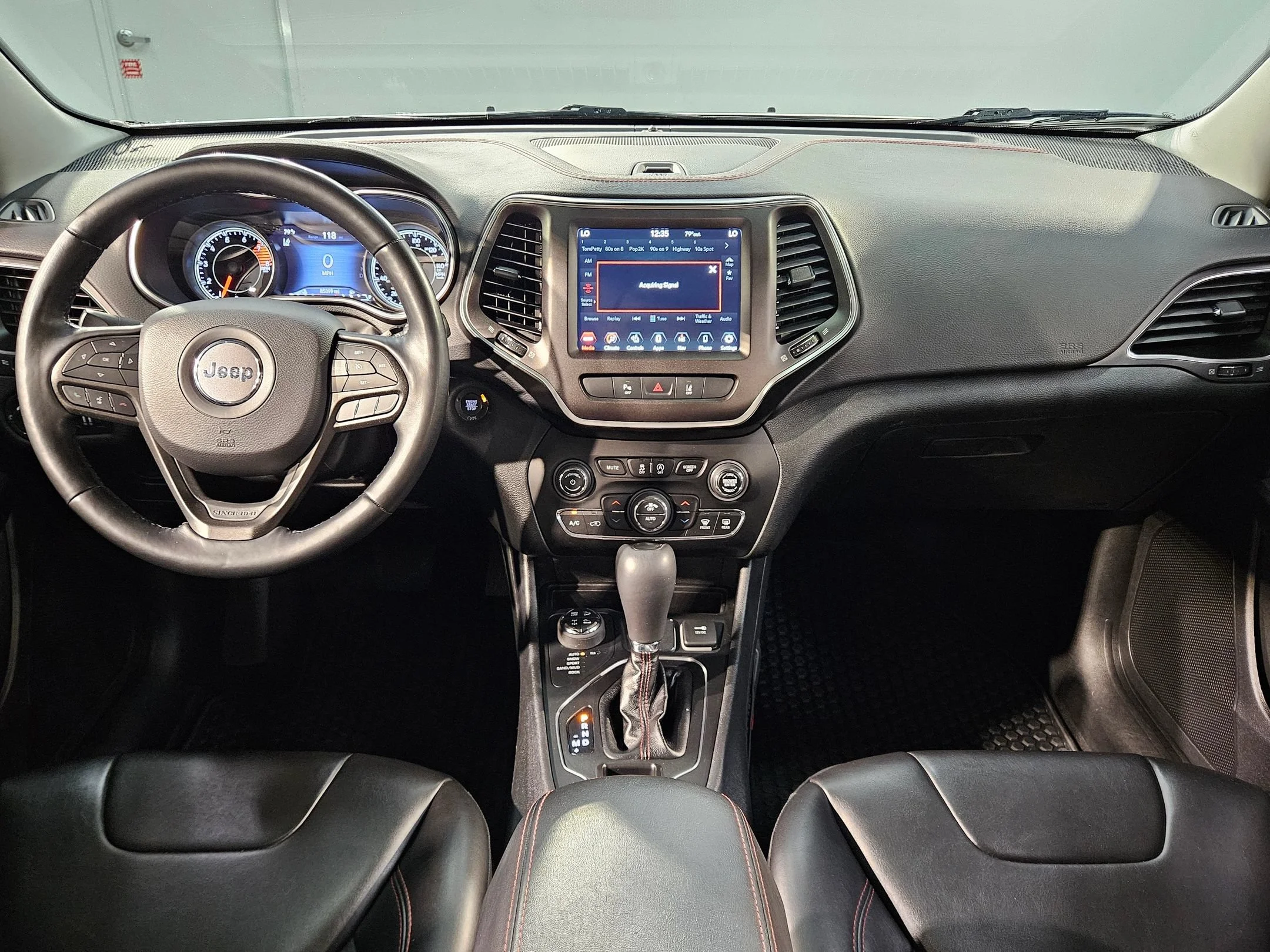 Used 2021 Bright White Clearcoat Jeep Trailhawk image 10