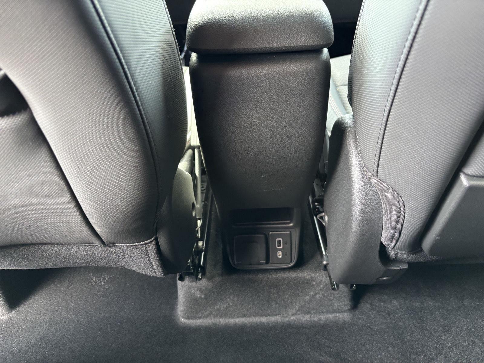 Used 2023 Summit White Chevrolet RS image 13