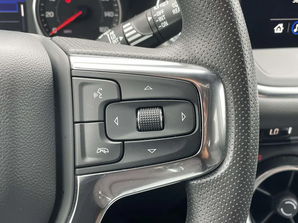 2025 Chevrolet Blazer 2LT - Photo 11