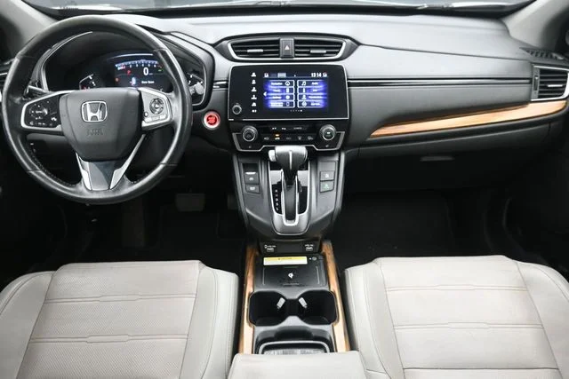 Used 2020 Crystal Black Pearl Honda Touring image 21