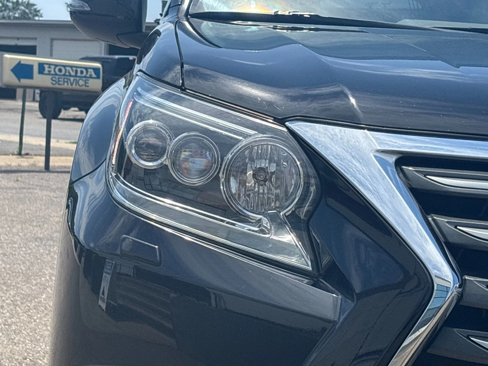 Used 2019 Onyx Black Lexus 460 image 28