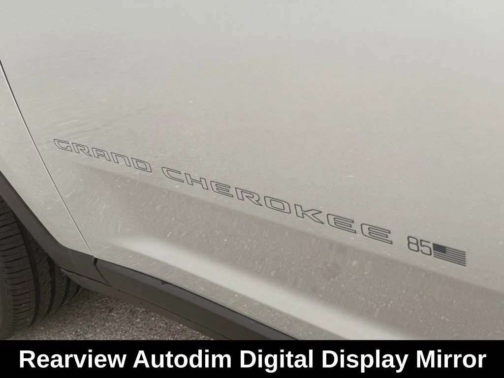 New 2026 Silver Zynith Exterior Paint Jeep 85th Anniversary Edition image 31