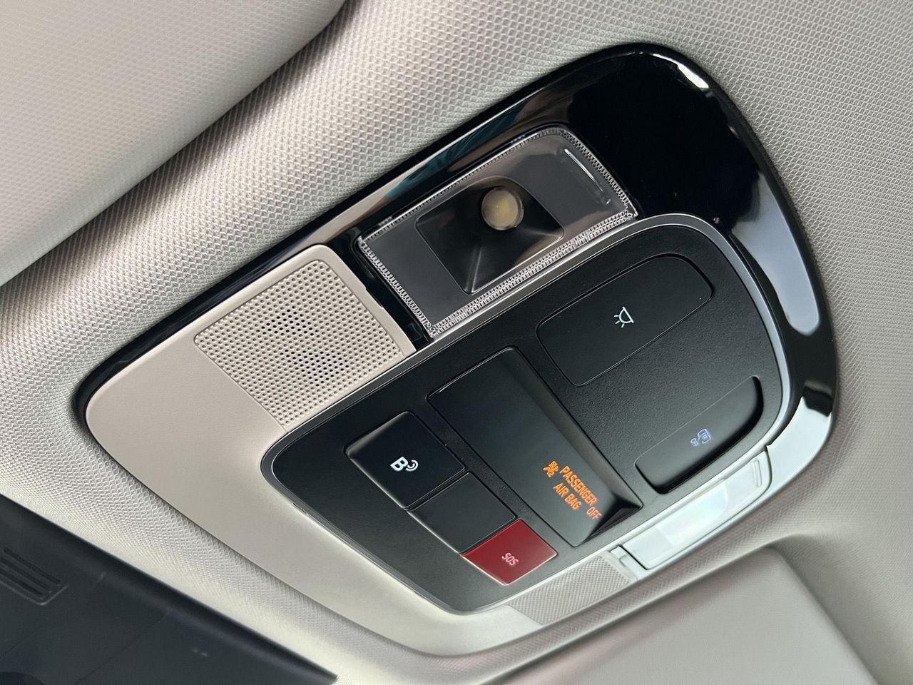 New 2026 Phantom Black Hyundai SEL AWD image 22
