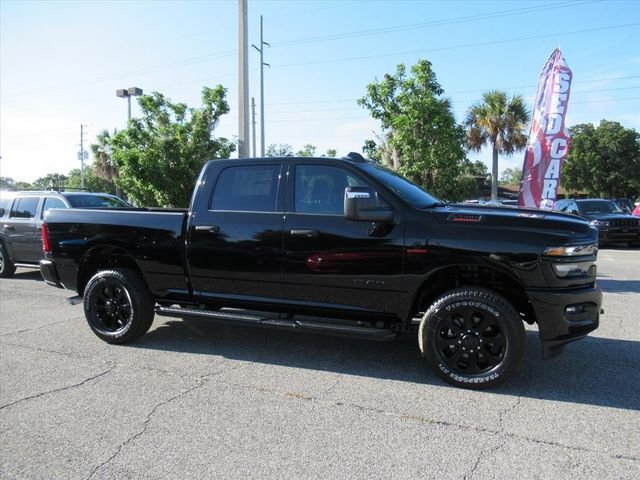 New 2026 Diamond Black Crystal Pearl-Coat Exterior Paint RAM Big Horn image 2