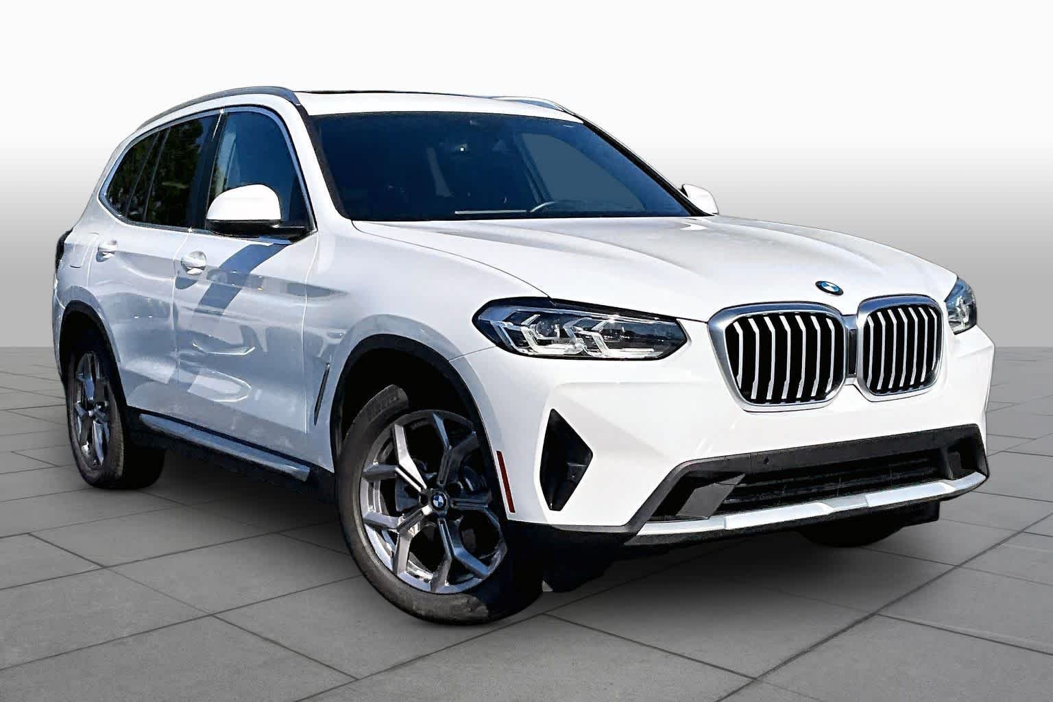 Certified Used 2023 Alpine White BMW xDrive30i image 3