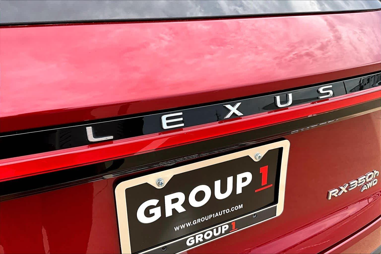 Used 2024 Matador Red Mica Lexus Premium Plus image 31