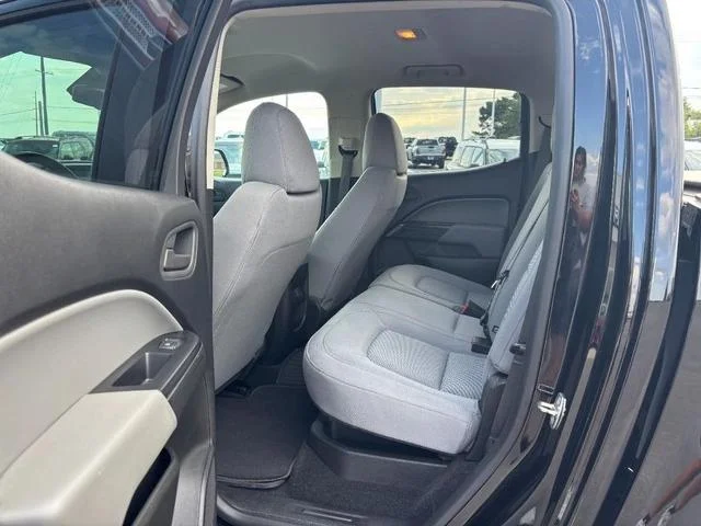 Used 2018 Black Chevrolet  image 10