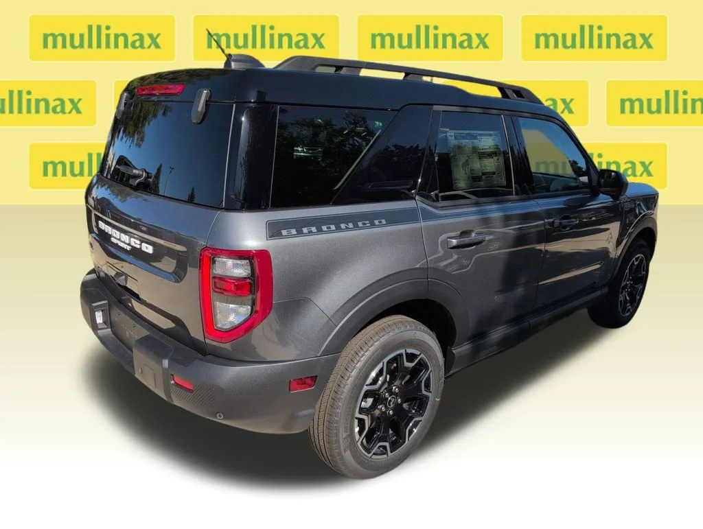 New 2025 Gray Ford Outer Banks image 3