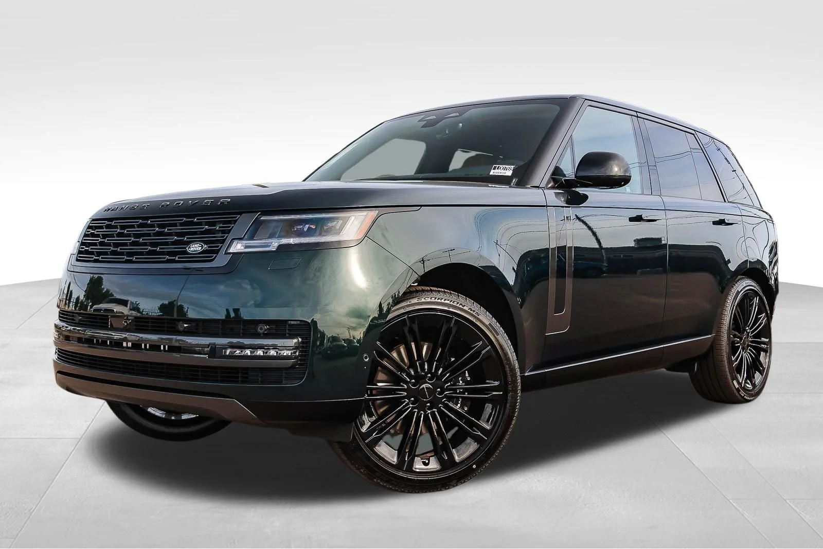 2026 Land Rover Range Rover 3.0 SE SWB's photo