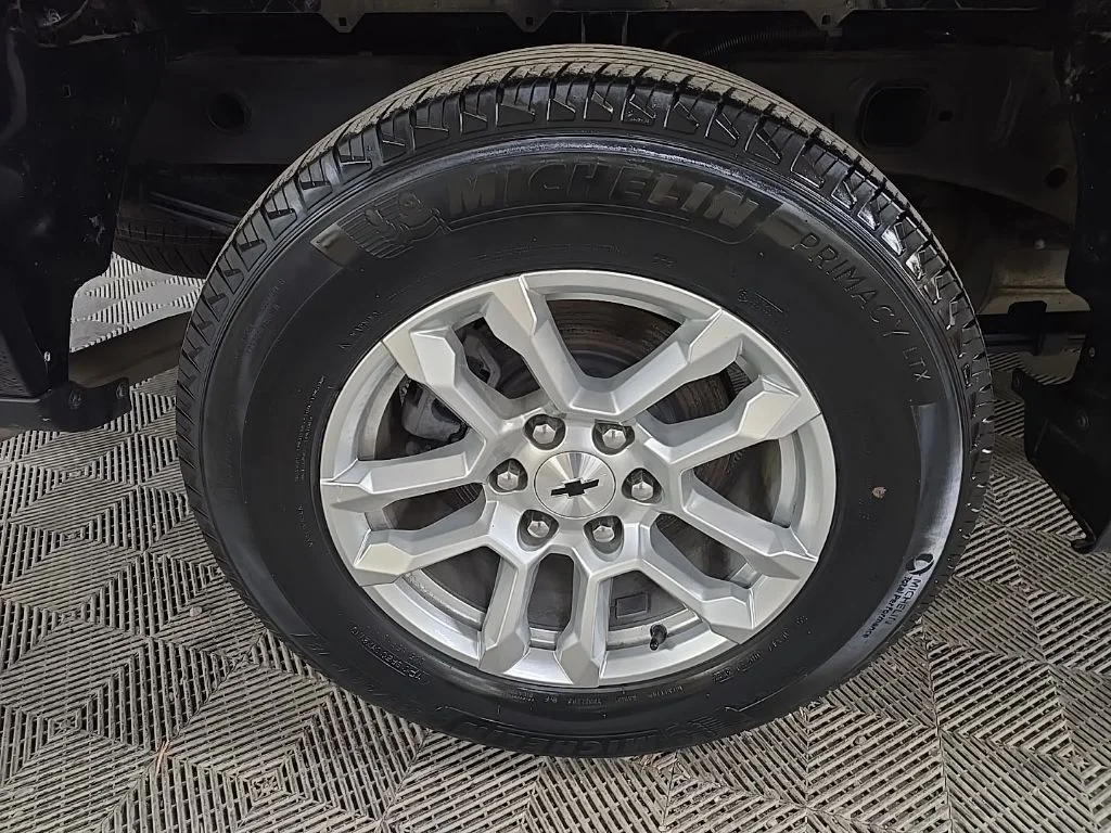 Used 2023 Gray Chevrolet RST image 16