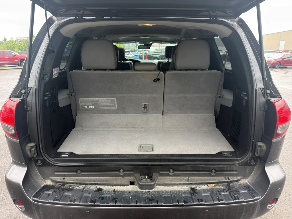 Used 2022 Magnetic Gray Metallic Toyota Limited image 13