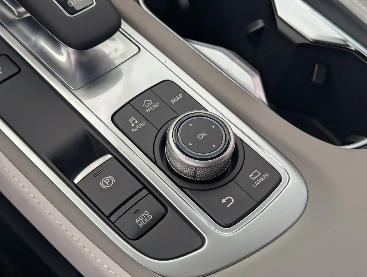 New 2027 GRAPHITE SHADOW INFINITI Sport AWD image 22