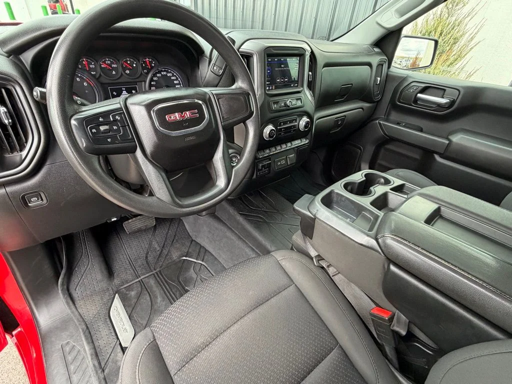 Used 2023 Red GMC Pro image 9
