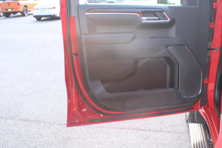 Certified Used 2024 Cardinal Red GMC Elevation image 6