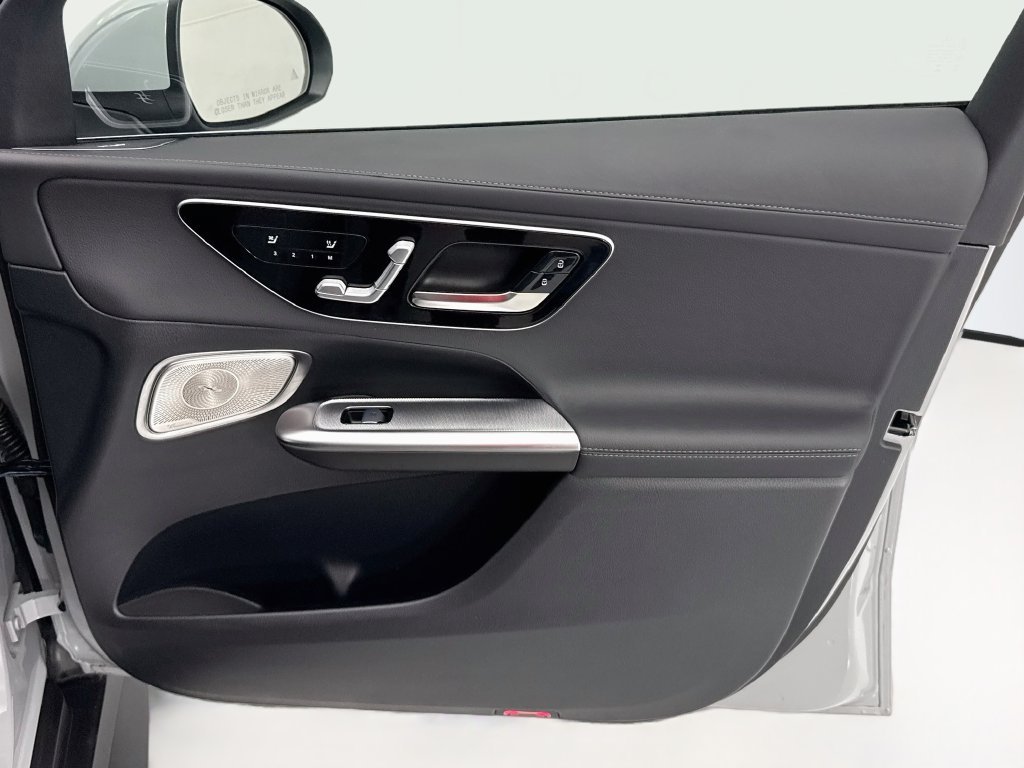 Certified Used 2026 MANUFAKTUR Alpine Gray Mercedes-Benz GLC 300 image 23