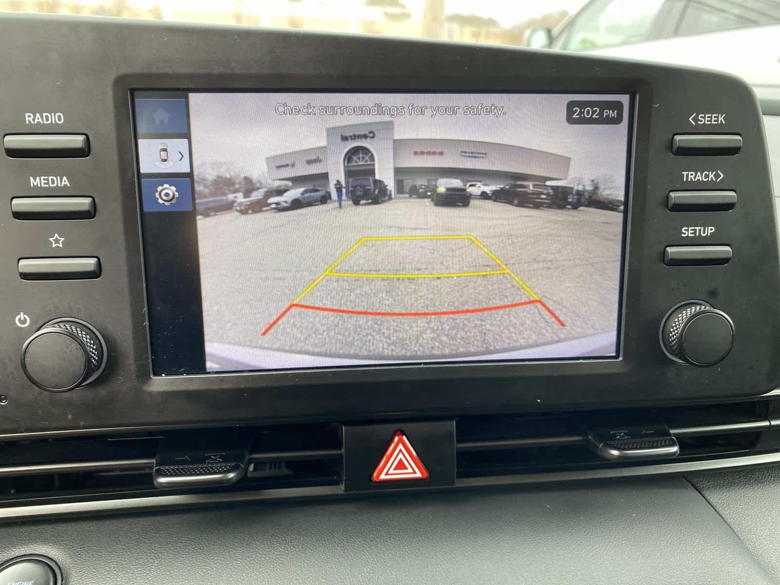 Certified Used 2025 Fluid Metal Hyundai SEL Sport image 9