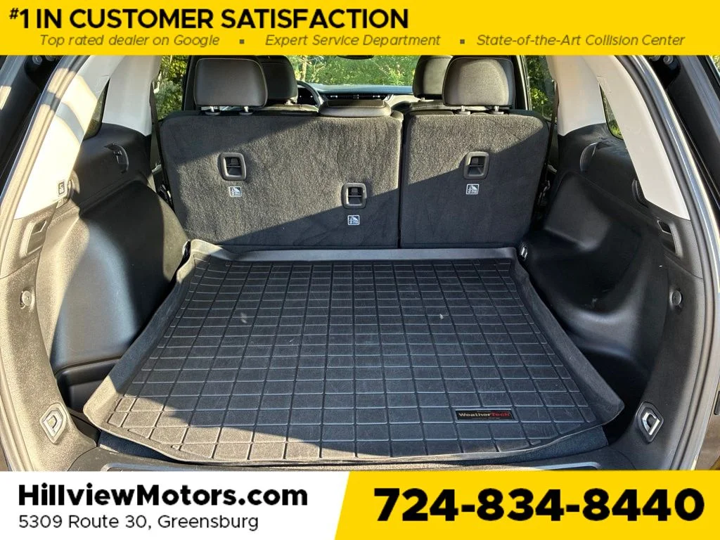 Certified Used 2023 Diamond Black Jeep Limited image 18