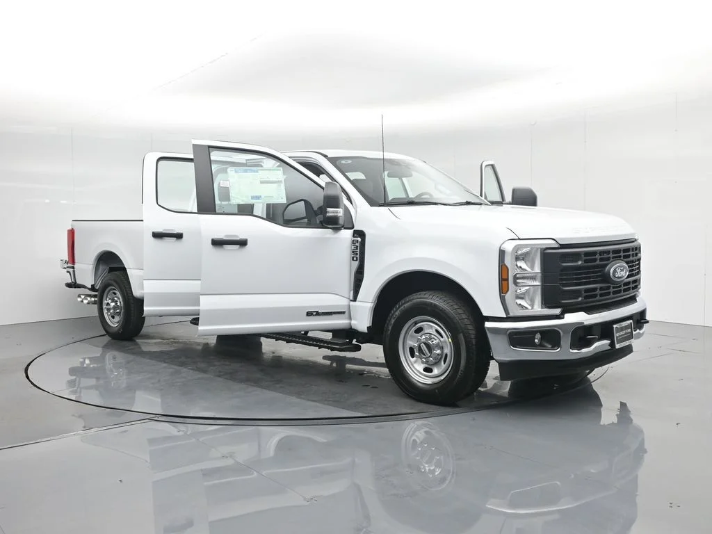 New 2026 White Ford XL image 34