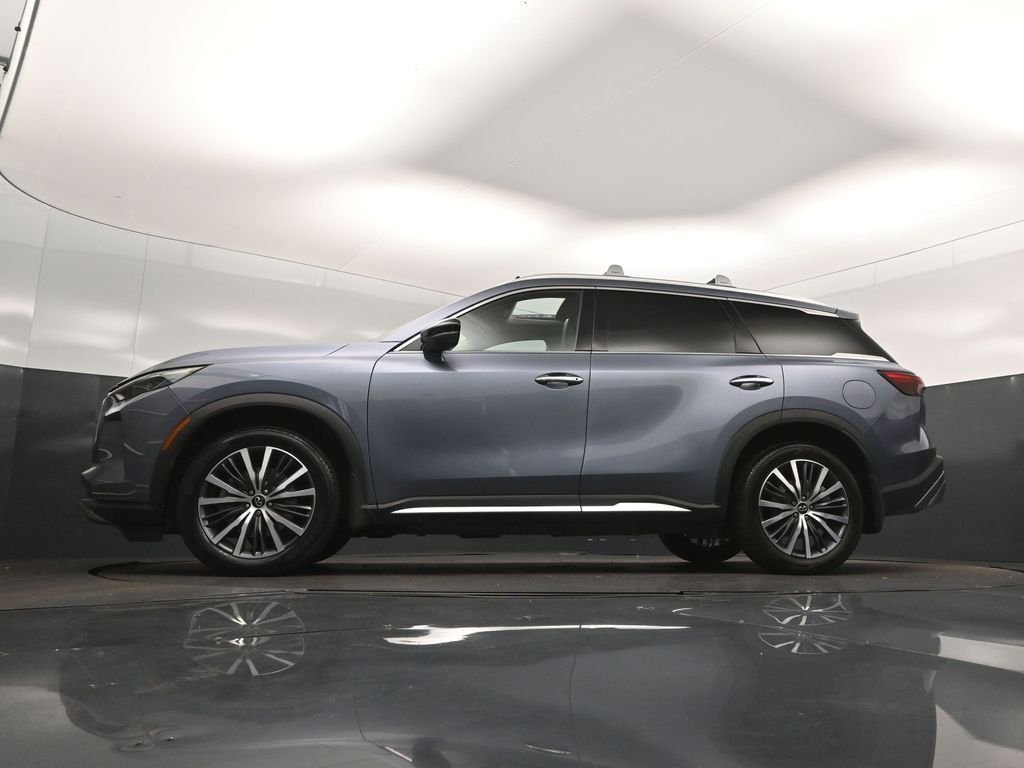 Certified Used 2023 Blue INFINITI Sensory image 38