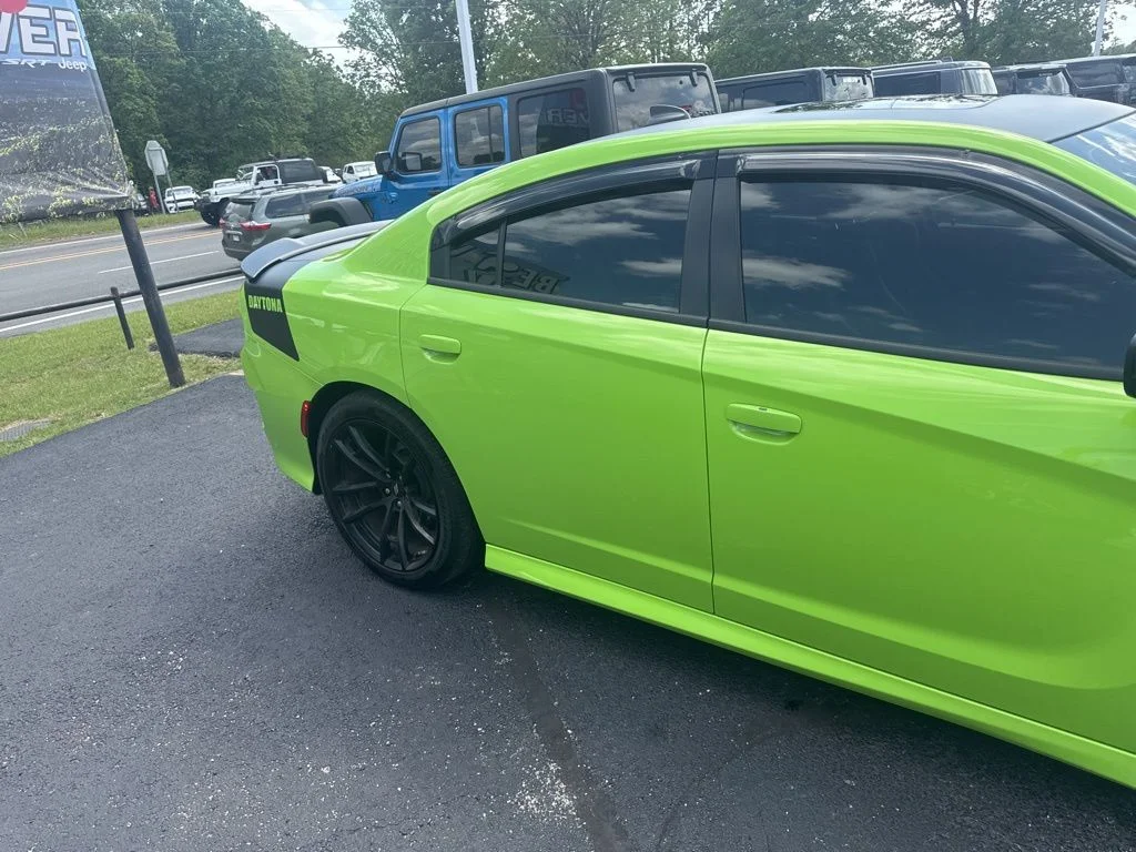 Used 2023 Green Dodge R/T Scat Pack image 5