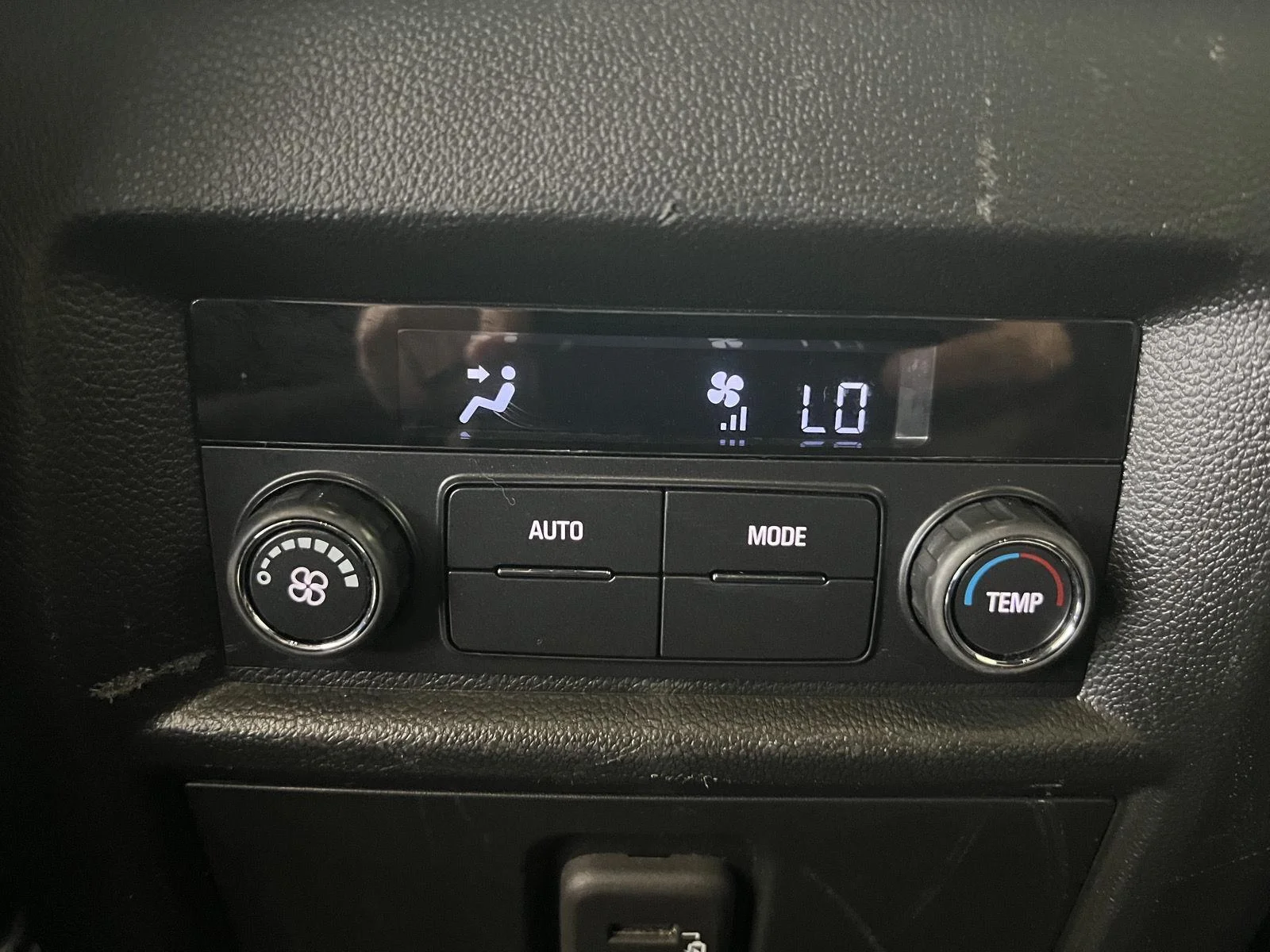 Used 2023 Summit White Chevrolet LT image 19
