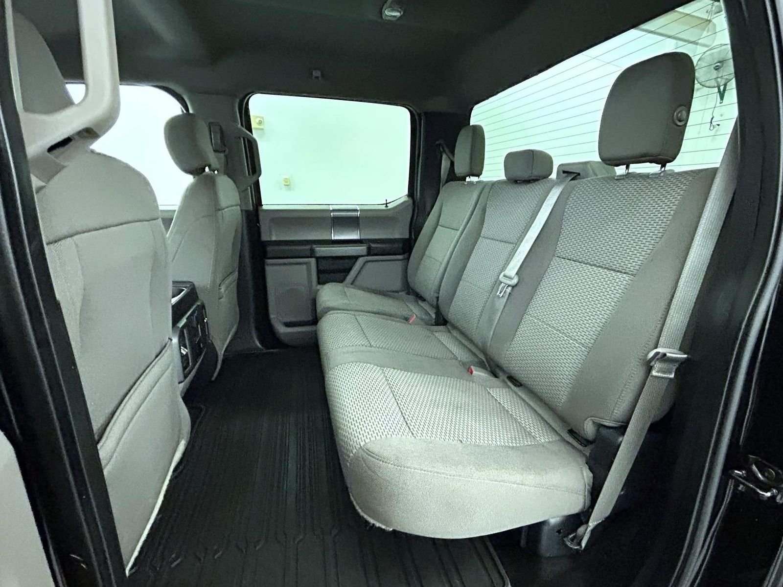 Used 2018 Shadow Black Ford XLT image 19