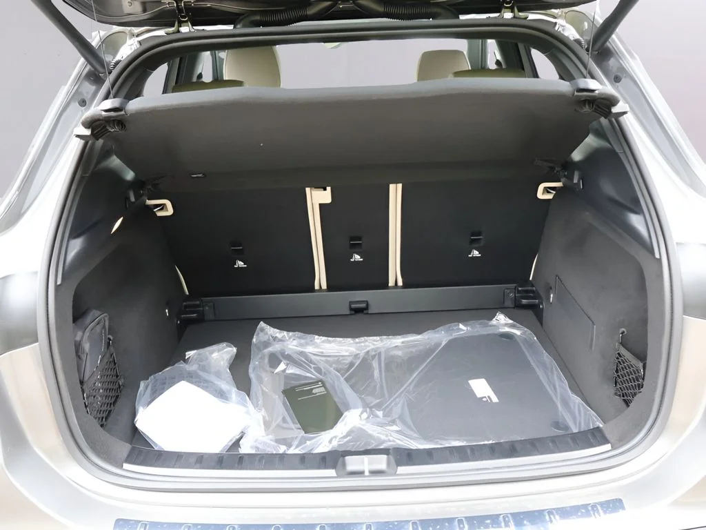 New 2026 Grey Mercedes-Benz GLA 250 image 15