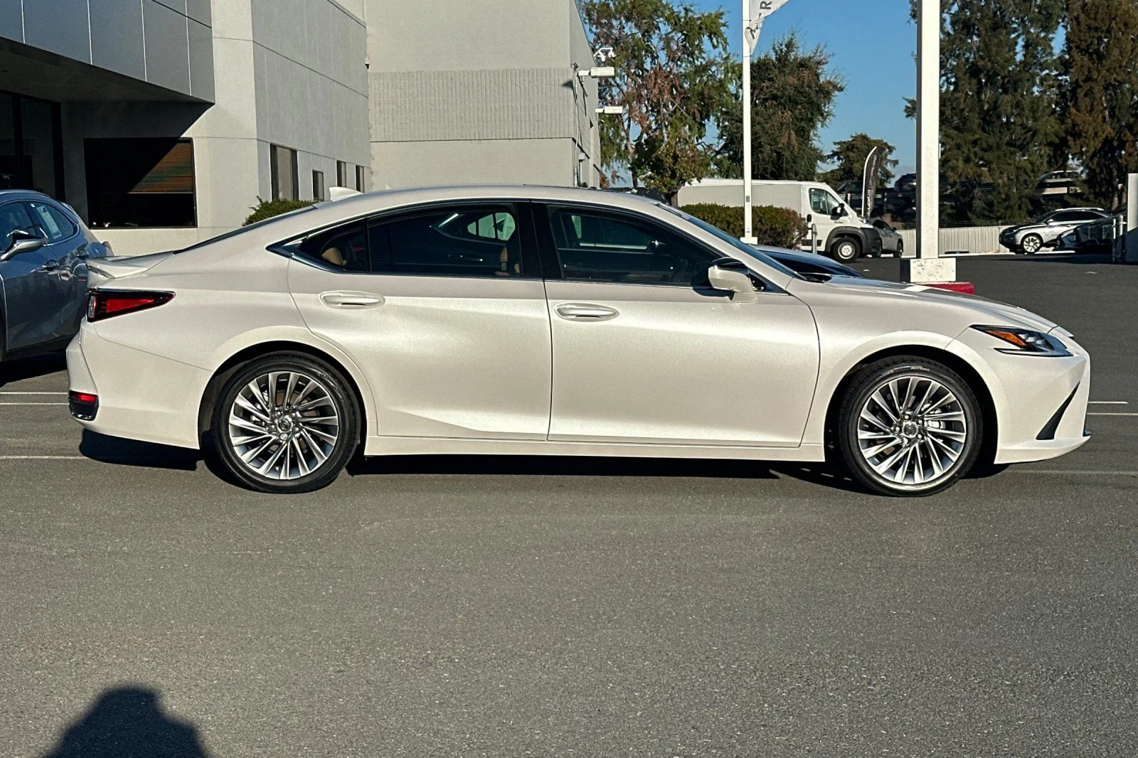 Certified Used 2023 White Pearl Lexus 300h Luxury image 3