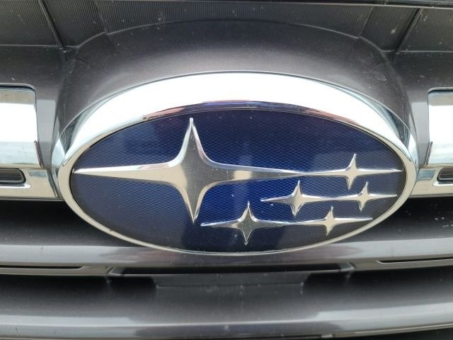 Used 2018 Tungsten Metallic Subaru 2.5i image 17