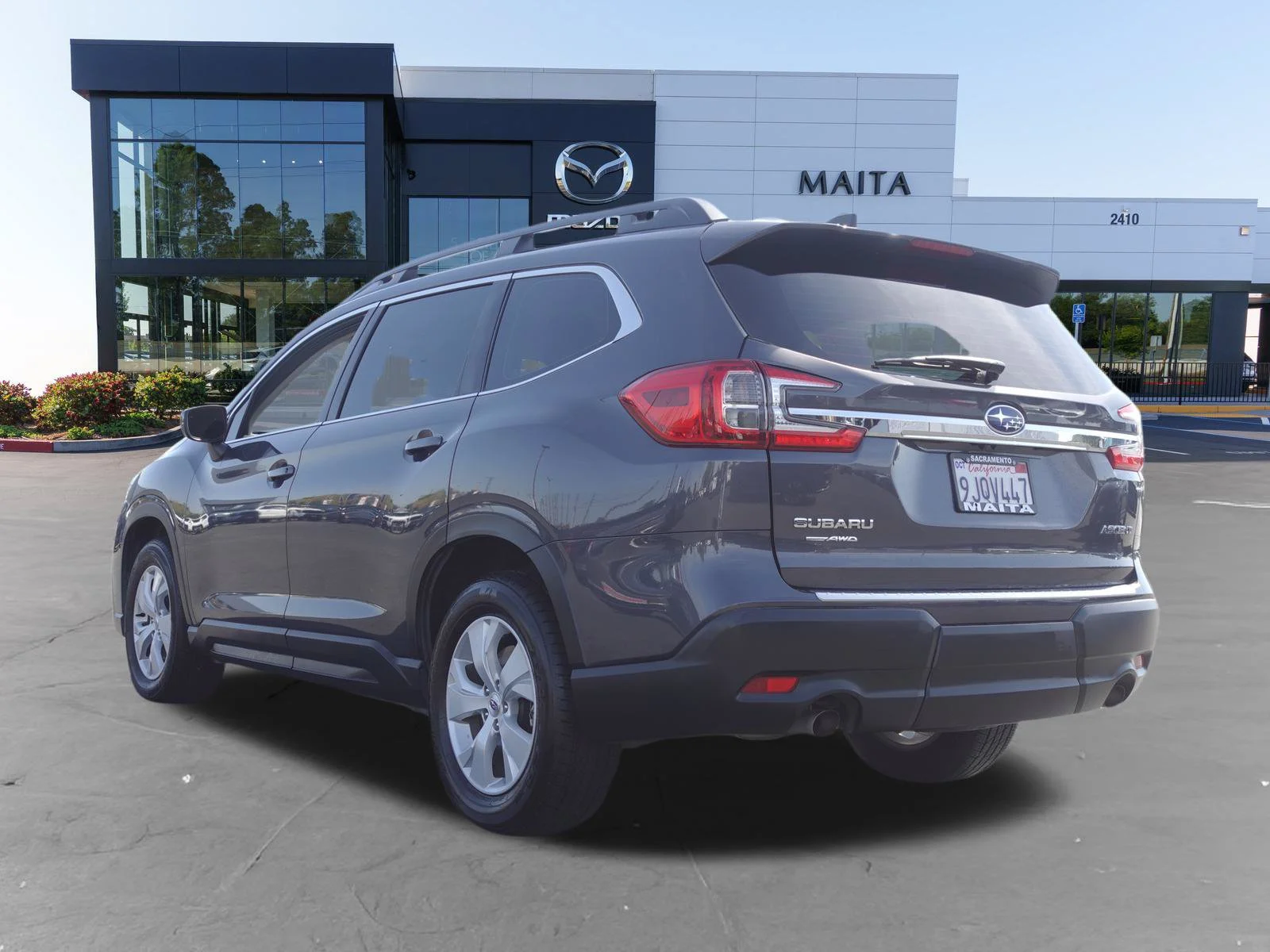 Used 2023 Magnetite Gray Metallic Subaru Base image 5