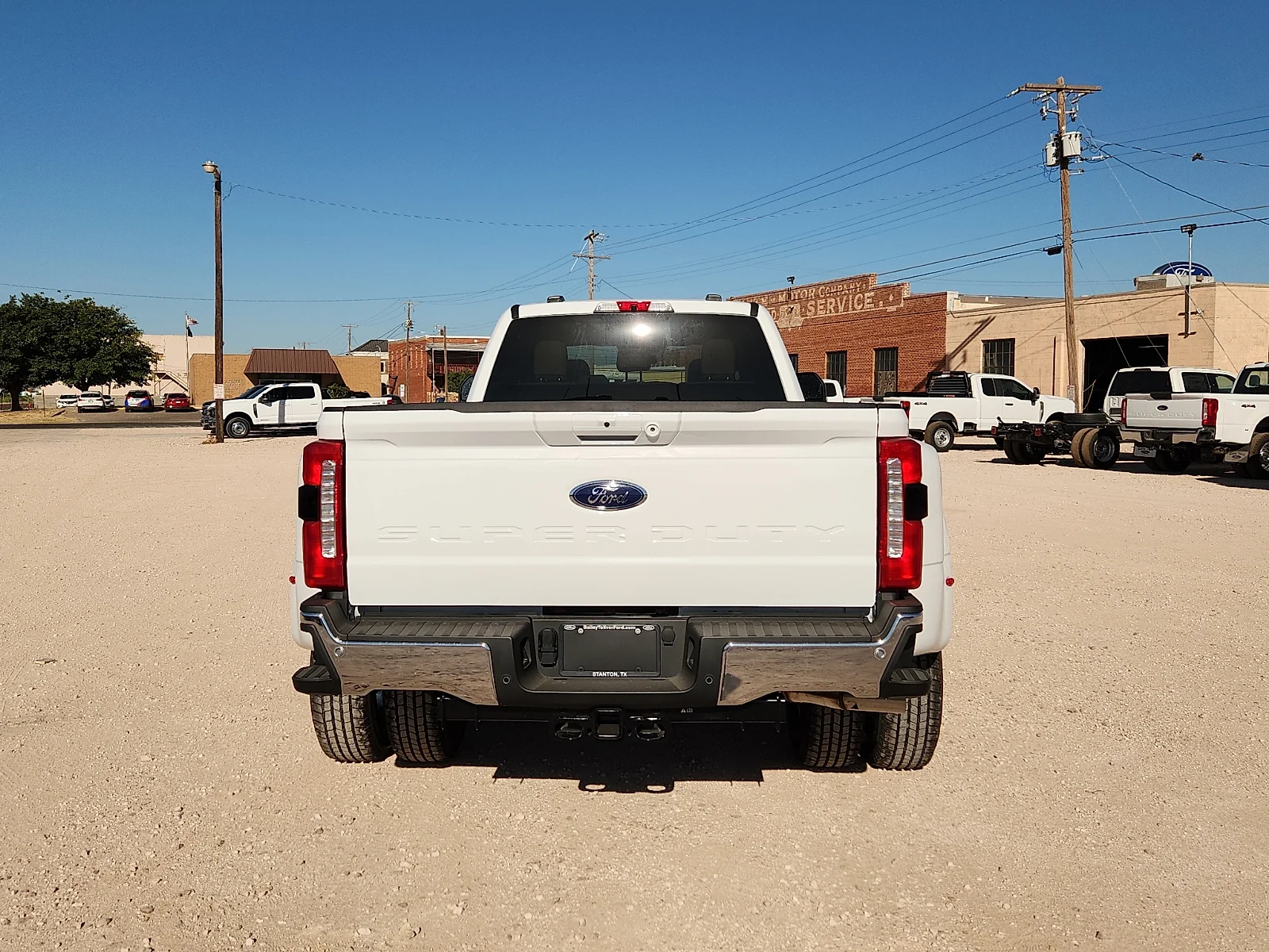 New 2026 Oxford White Ford Lariat image 6