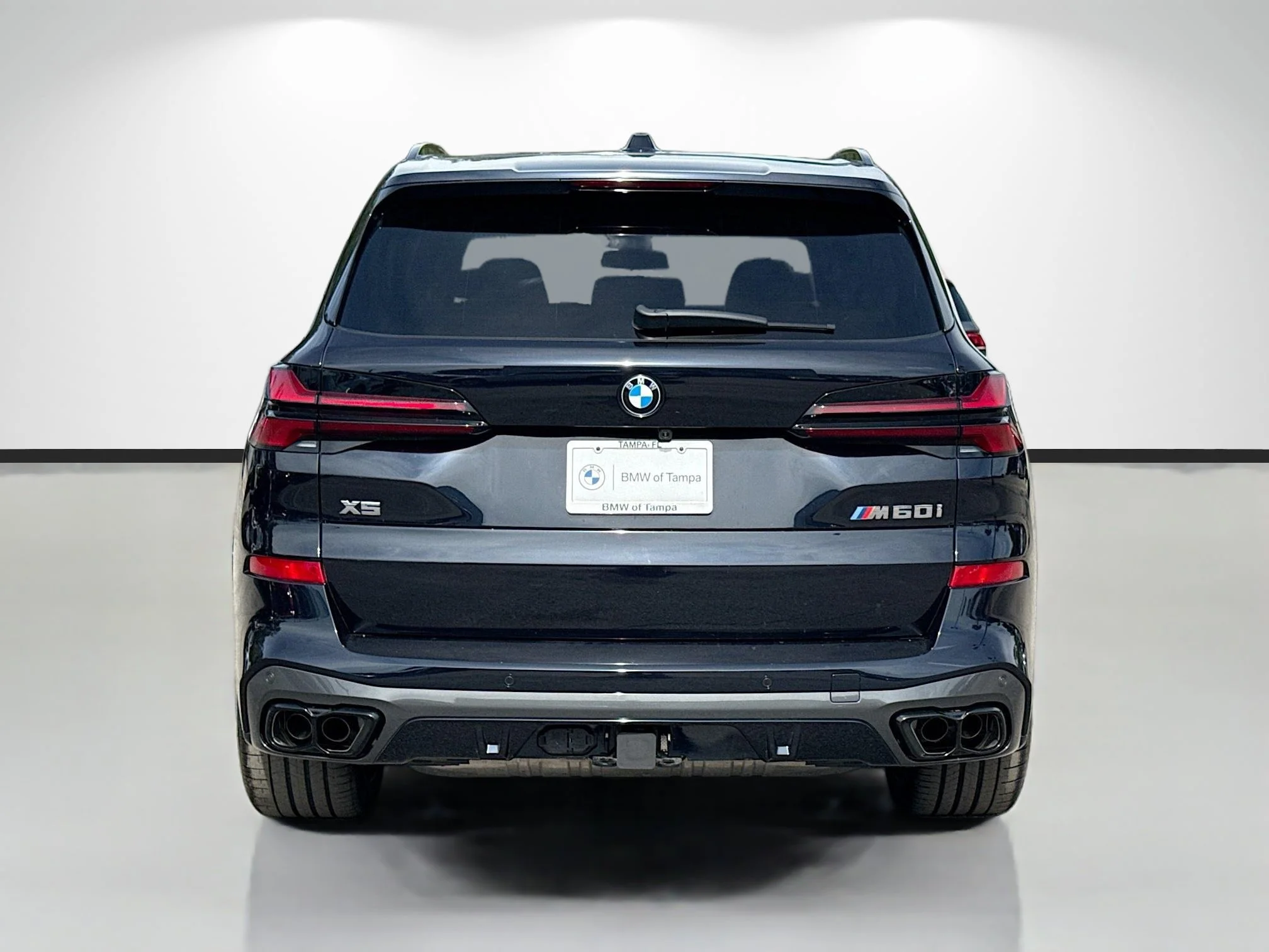 New 2026 Carbon Black Metallic BMW M60i image 4