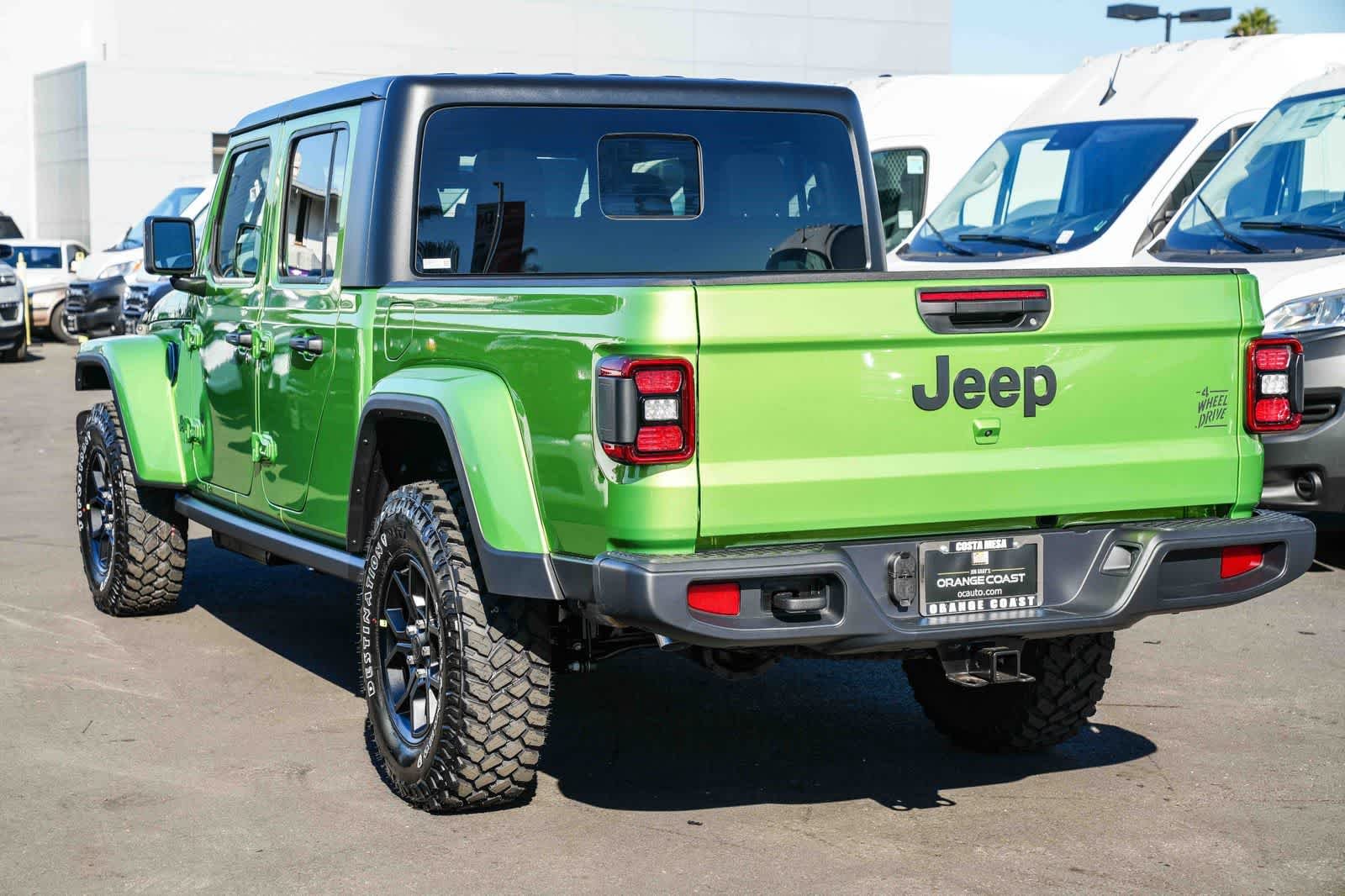 2026 Jeep Gladiator Willys - Photo 6