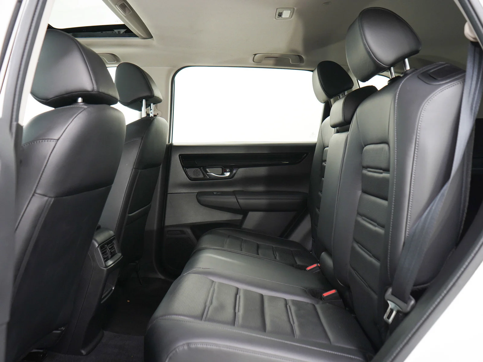 Used 2023 White Honda EXL image 18