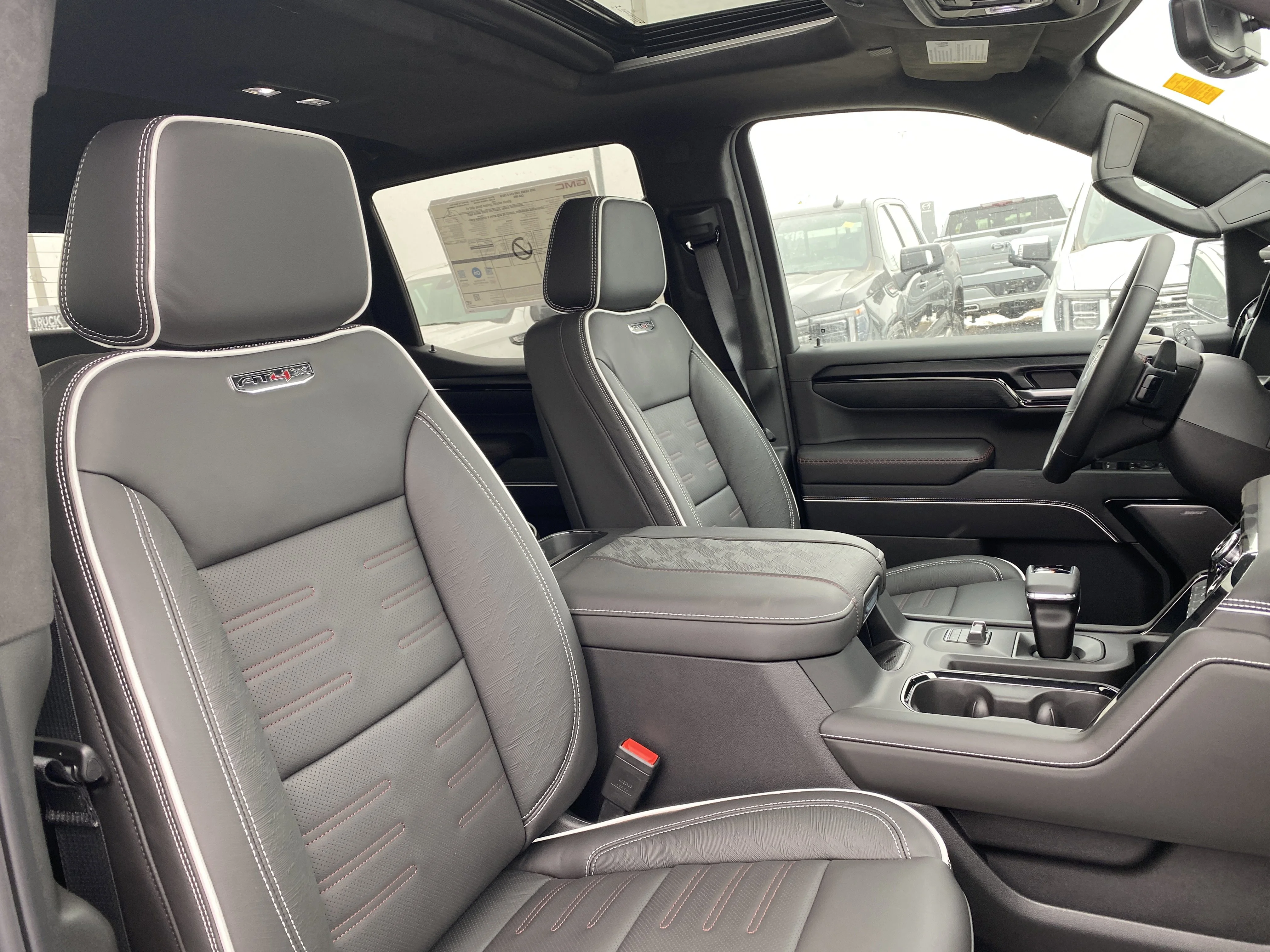 New 2026 ONYX BLACK GMC AT4X image 31