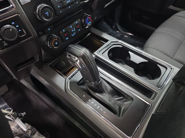 Used 2015 Tuxedo Black Metallic Ford XLT image 23
