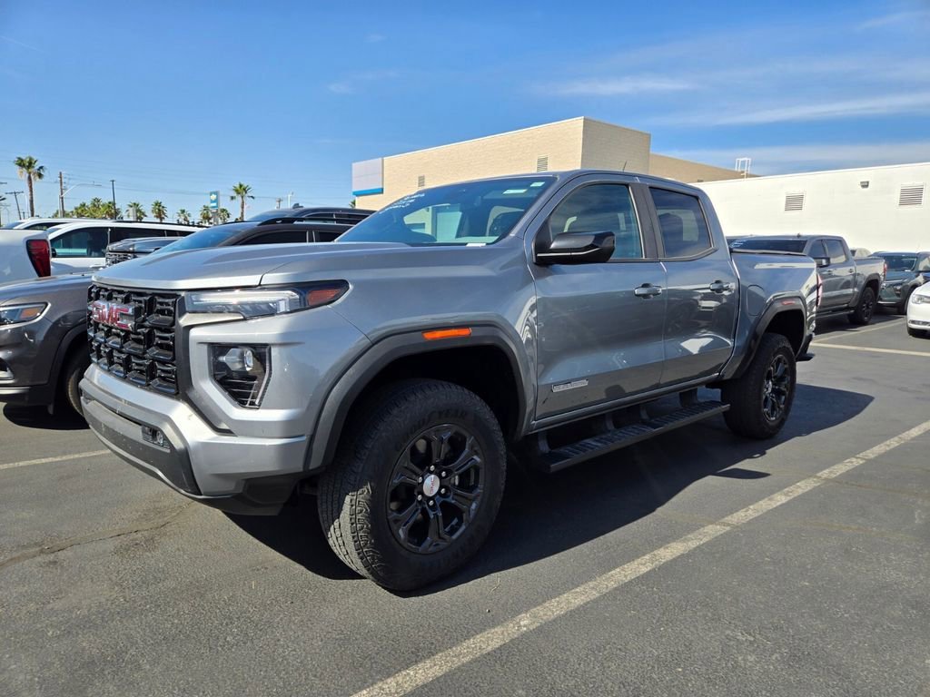 2024 GMC Canyon 2WD Elevation Crew Cab Short Box's photo