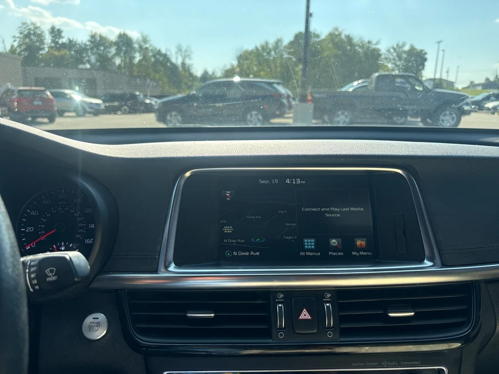 Used 2016 Snow White Pearl Kia SXL Turbo image 11