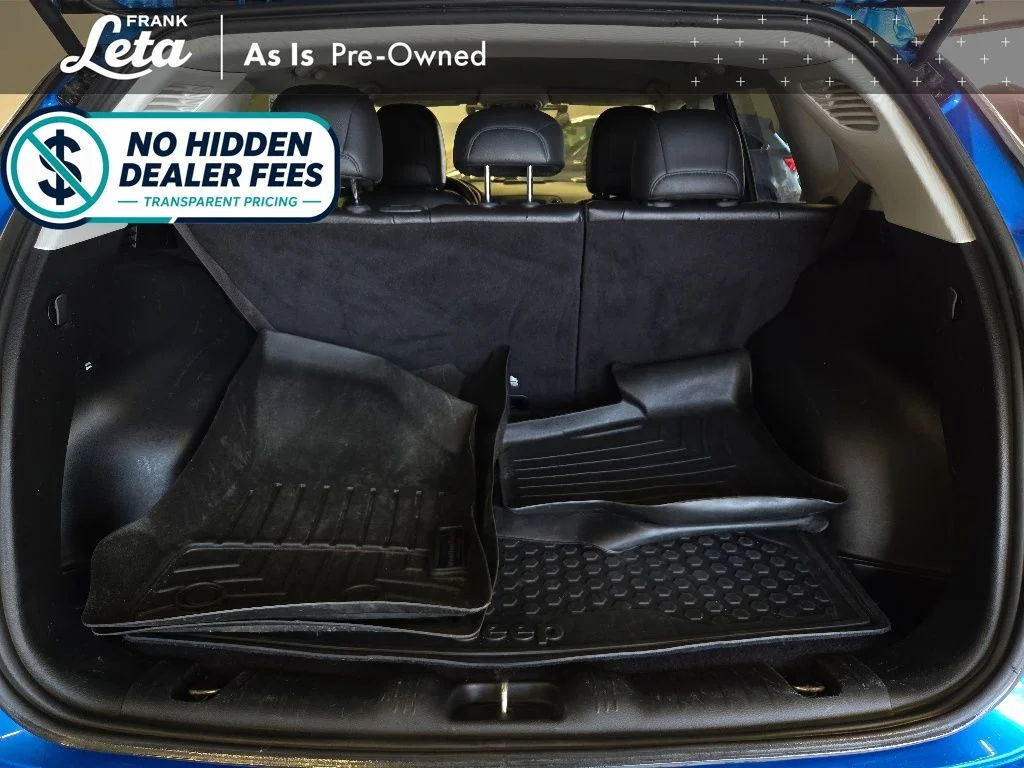Used 2019 Blue Jeep Latitude image 24