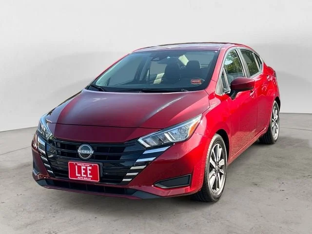 Used 2024 Scarlet Nissan 1.6 SV image 1